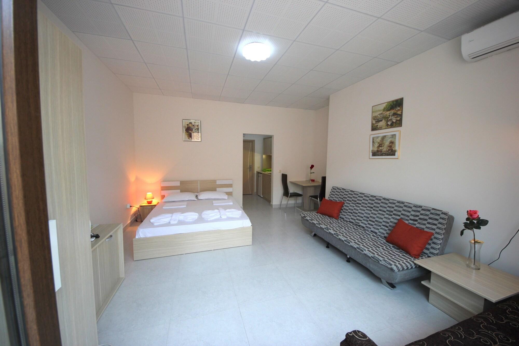 Menada Tarsis Apartments ซันนีบีช ภายนอก รูปภาพ
