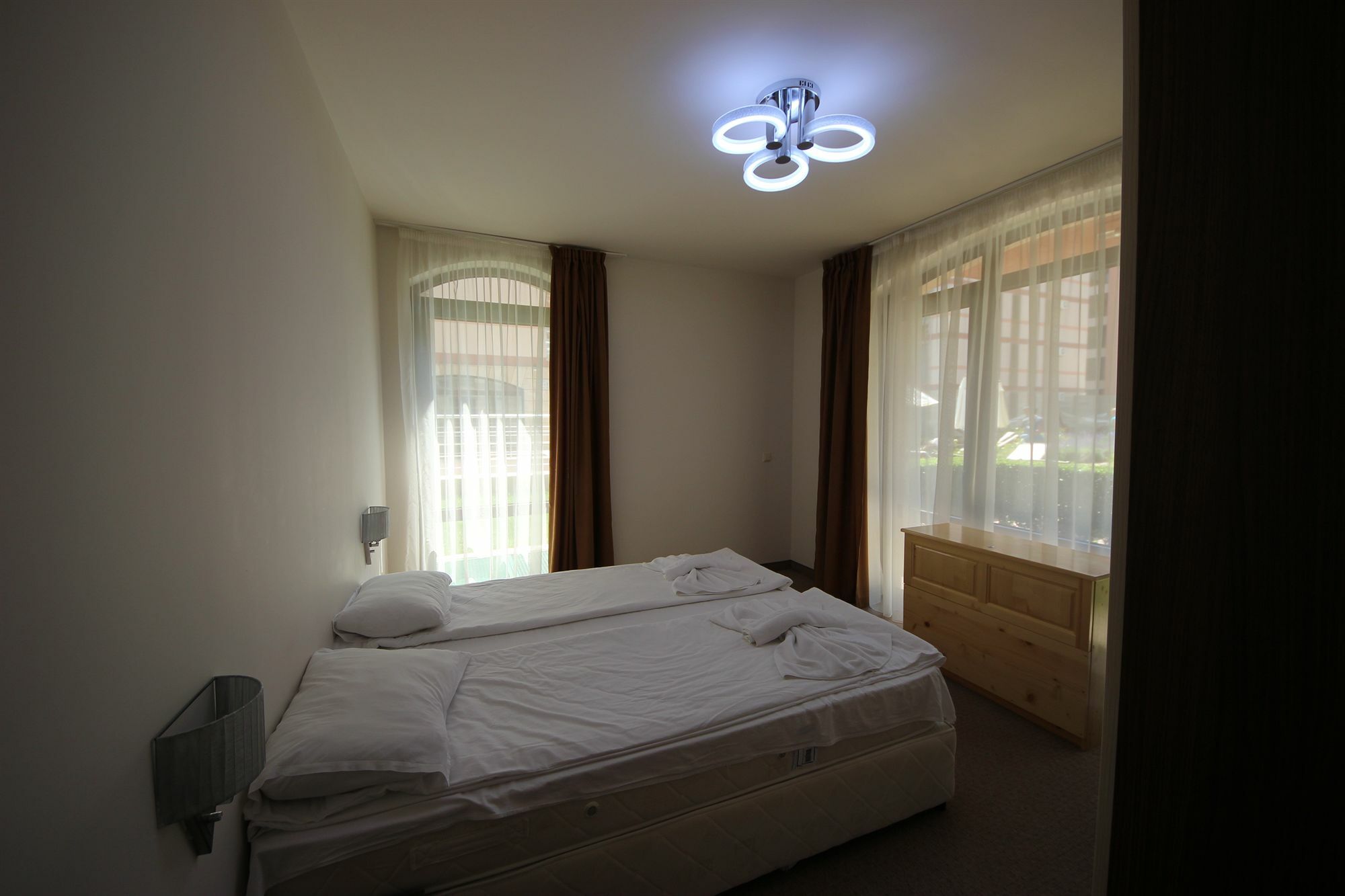 Menada Tarsis Apartments ซันนีบีช ภายนอก รูปภาพ
